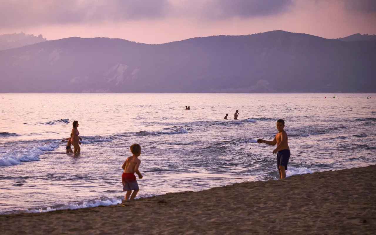 Activités loisirs en famille sur la côte d'Azur, le panorama complet — La côte d'Azur n'est pas qu'une destination adulte