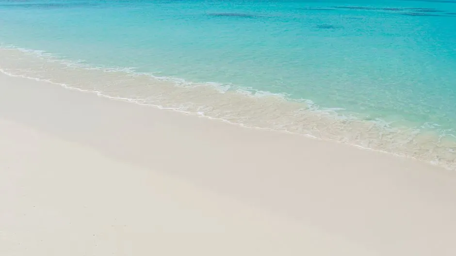 Les plus belles plages de la Côte d'Azur comparées pour choisir la vôtre