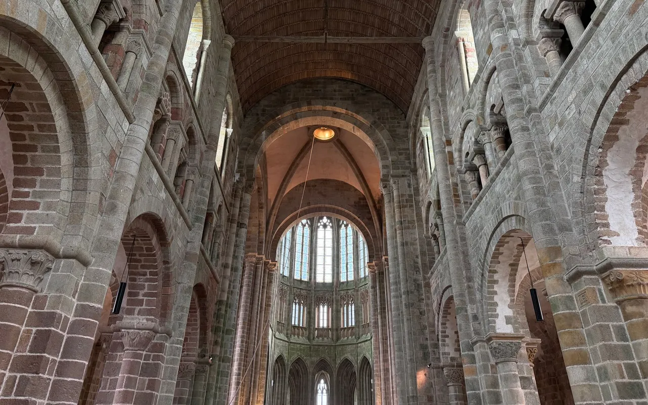 Sorties culturelles depuis la Côte d'Azur : ce que les musées régionaux offrent vraiment — La Normandie, entre mémoire et art vivant